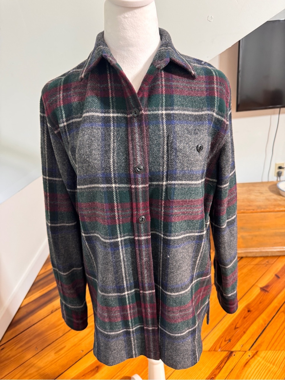 Ralph Lauren lambswool Plaid Button-Up Shirt in Grey, Green Burgundy Fall Preppy